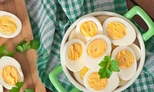 Даже вареные яйца пролежат неделю и не испортятся: об этих трюках знают единицы